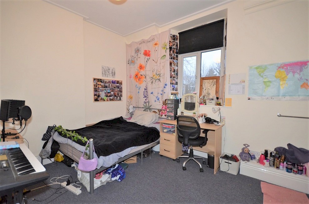 gallery image 6-clarke-dell-first-floor-bedroom-6.jpg